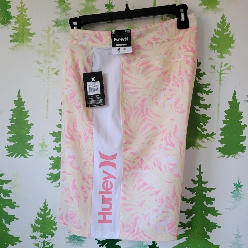 Hurley Tropical Paradise Boardshorts.